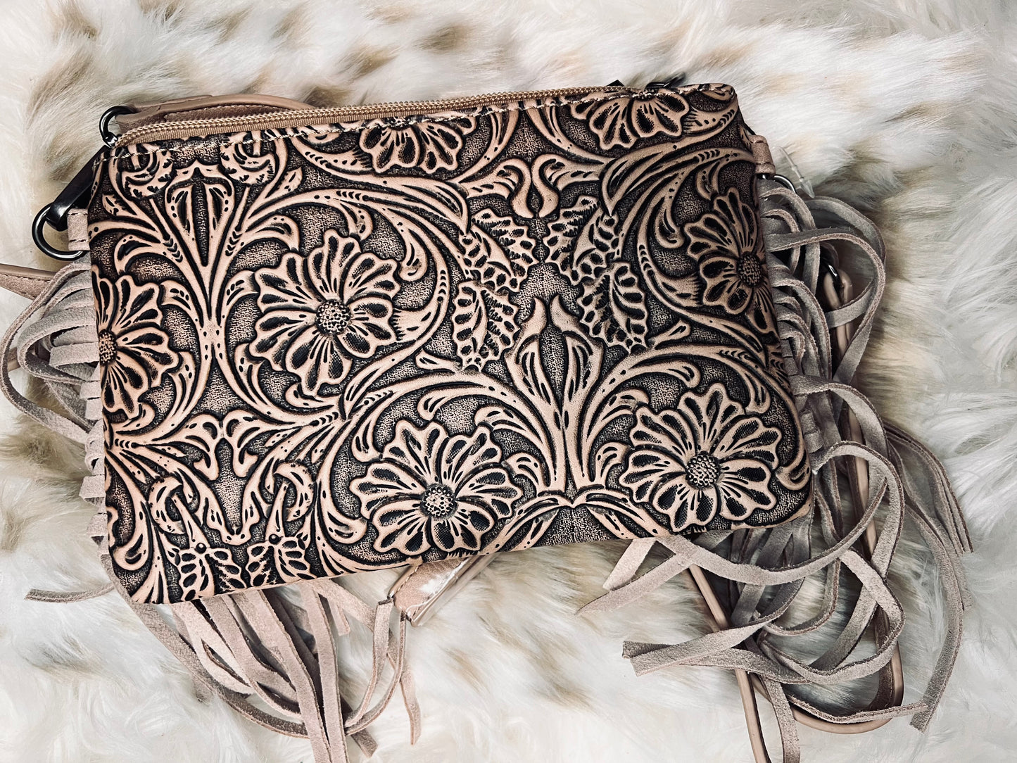 Nashville girl fringe crossbody